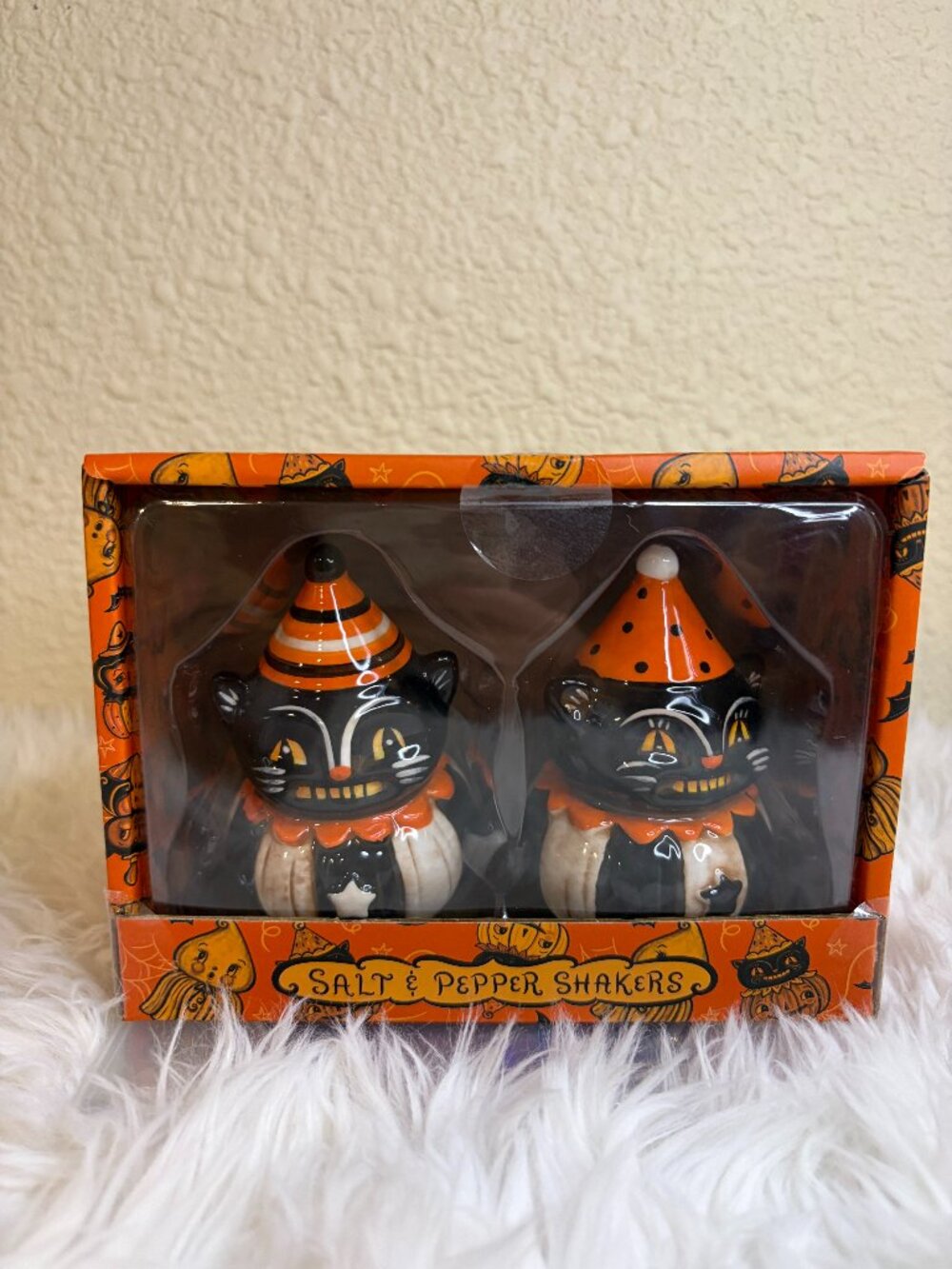 Johanna Parker Halloween Black Cat Clown Pumpkin Salt Pepper Shakers NIB